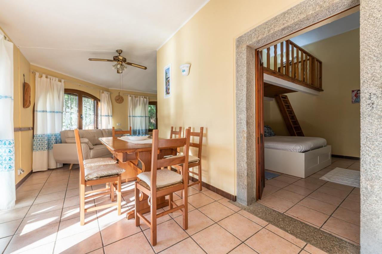 Villa Sureu Solanas  Extérieur photo